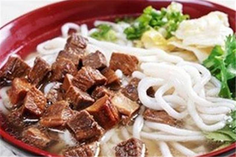 小孔哥津市牛肉粉